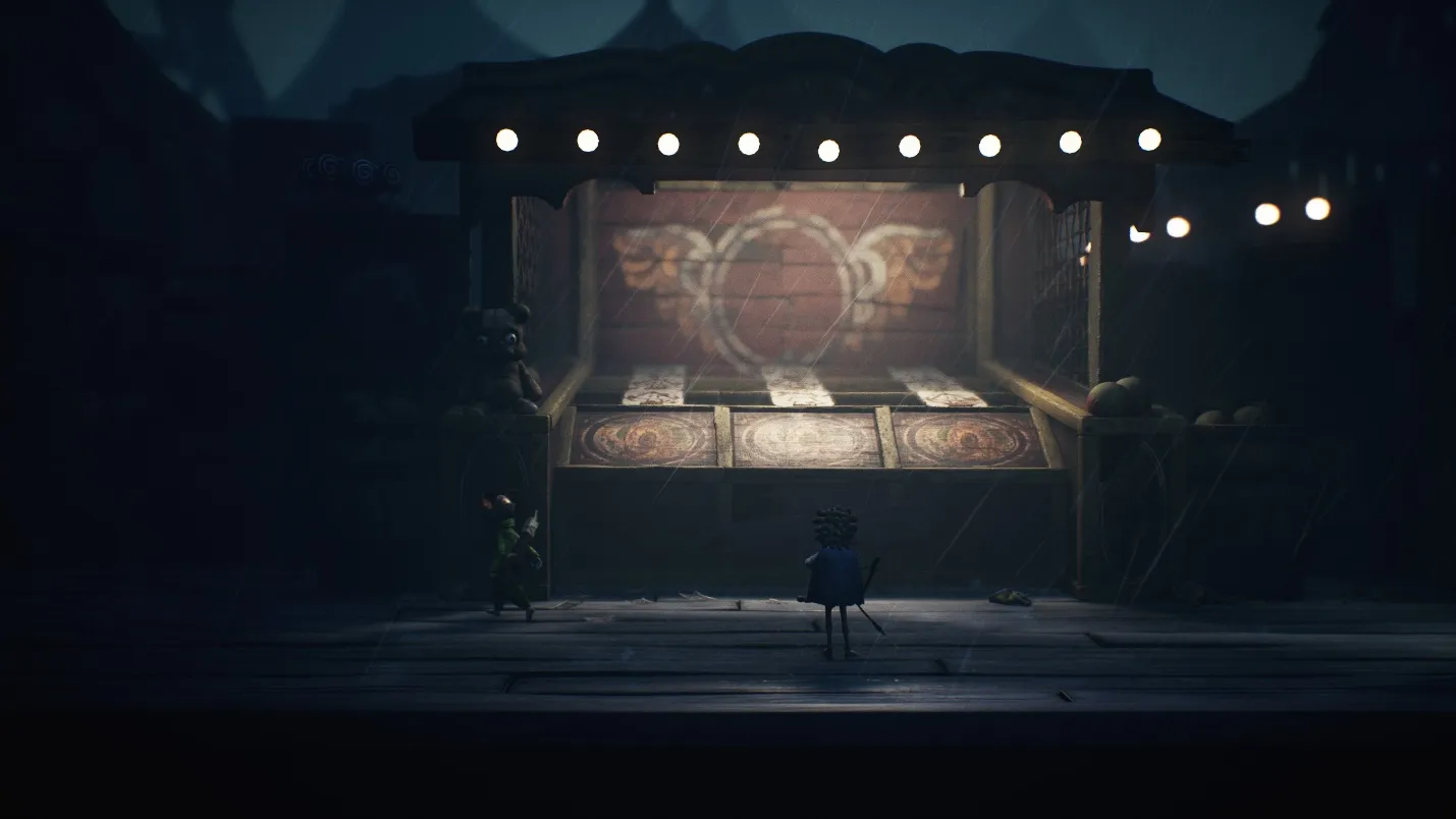 Достижение Мал да удал - стрельба по мишеням в тире главы Карнавал Little Nightmares 3