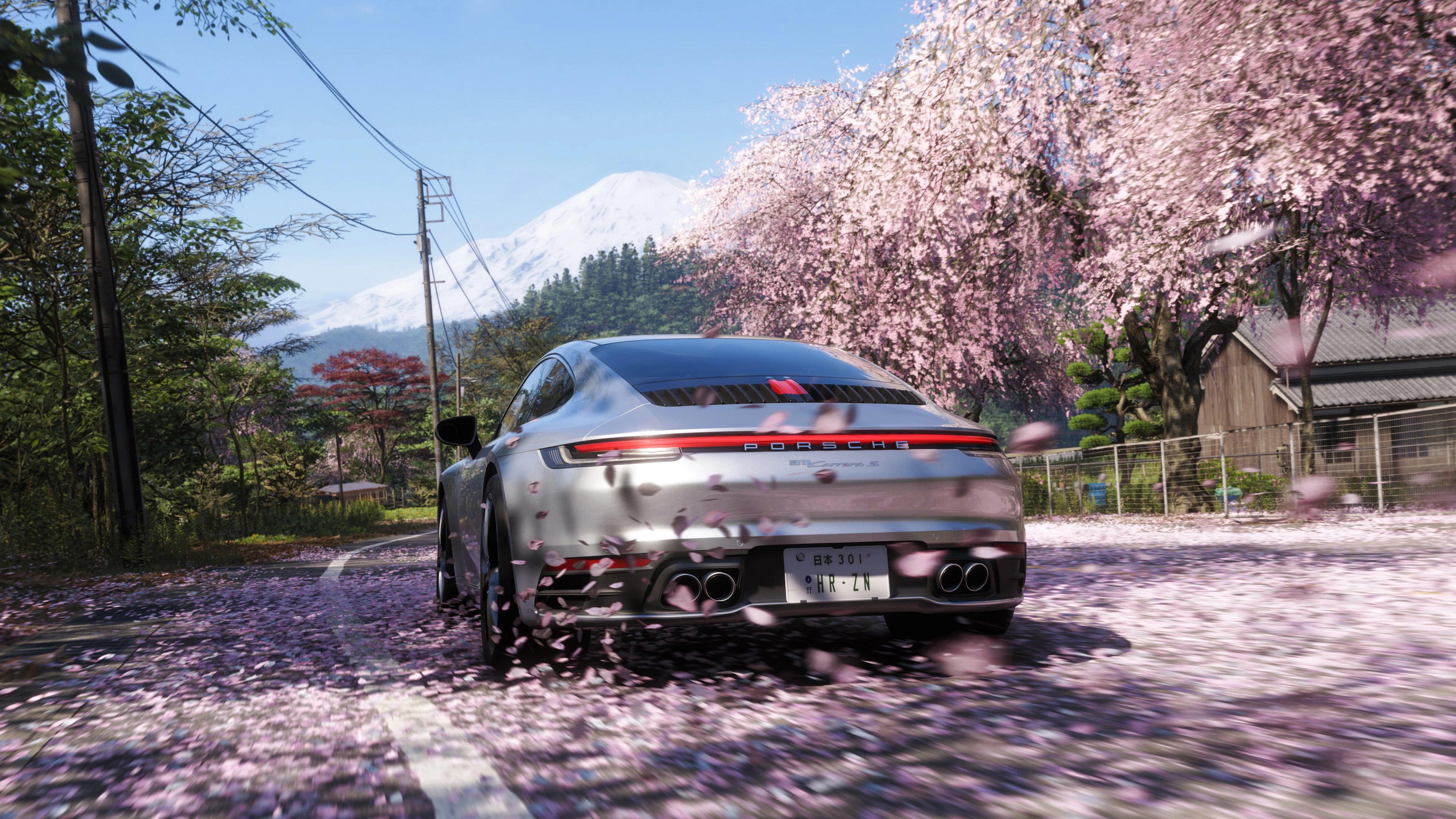 Добавление друзей через социальное меню Xbox в Forza Horizon 6