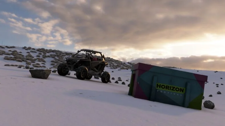 Заснеженный регион Сотояма в Forza Horizon 6 во время охоты за сокровищами