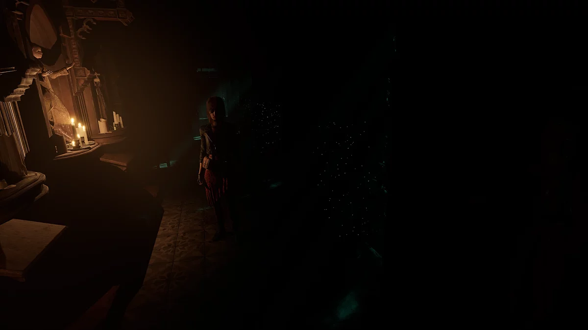 Путь в часовню через мигающий коридор