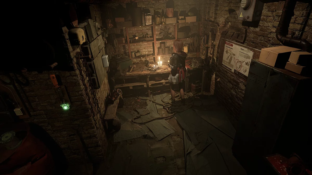 Рукоять гвоздемета на полке мастерской