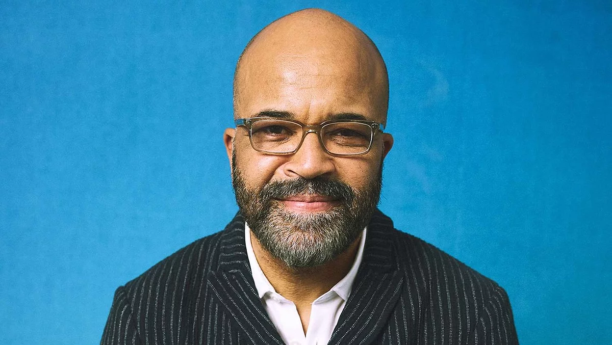 Джеффри Райт — известный актёр, озвучивший Чейза в Dispatch