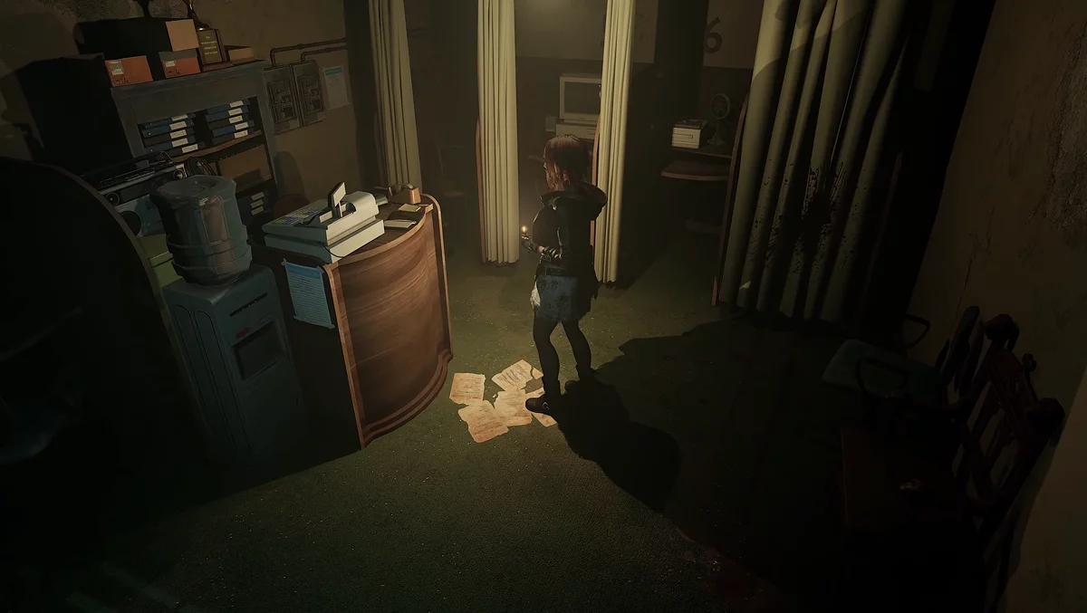 Третий лист дневника Мигеля на стойке в колл-центре напротив обители