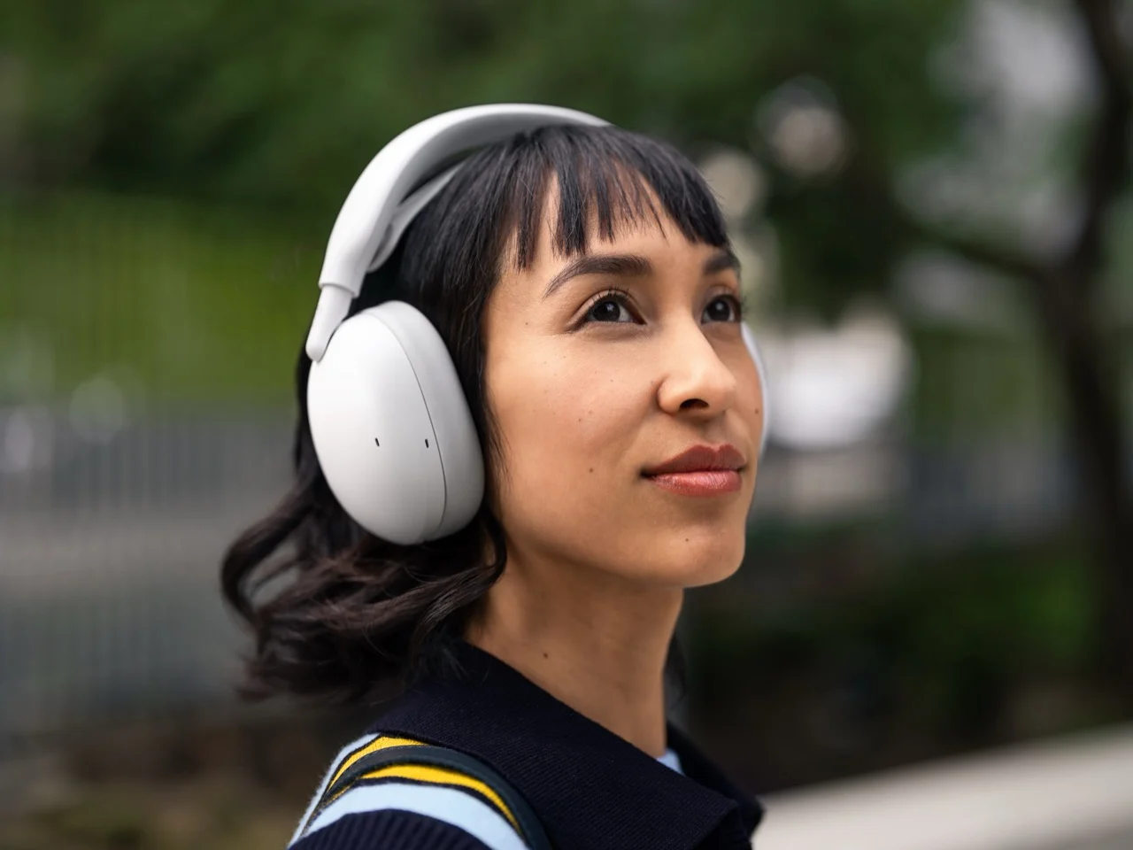 Накладная гарнитура Logitech Zone Vibe Pro без микрофонной штанги