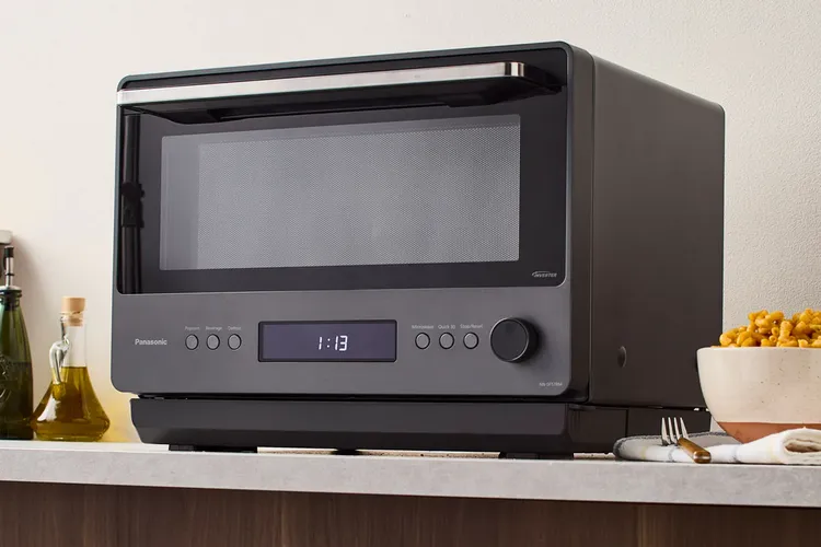Микроволновая печь Panasonic NN-SF57RM с откидной дверцей