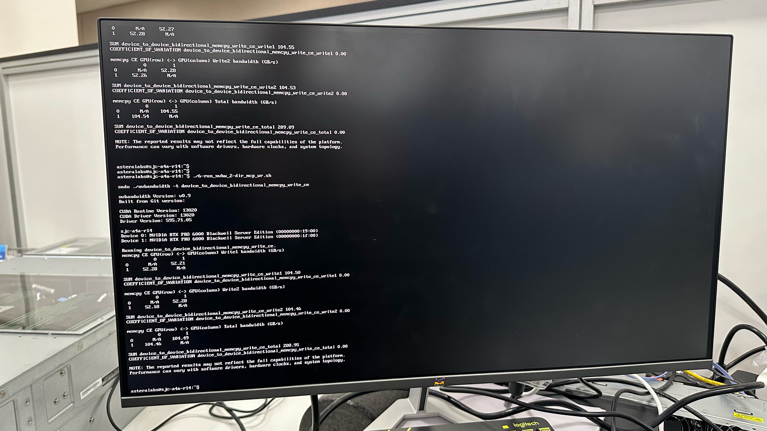 Демонстрация кластера на видеокартах Intel Arc B70 Pro