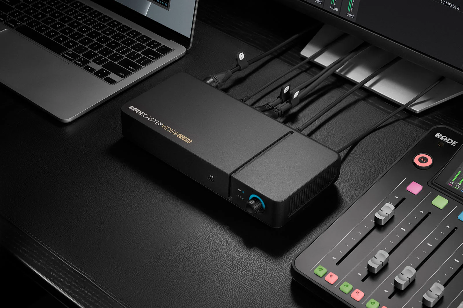 RodeCaster Video, соединённый по USB-C с RodeCaster Pro II