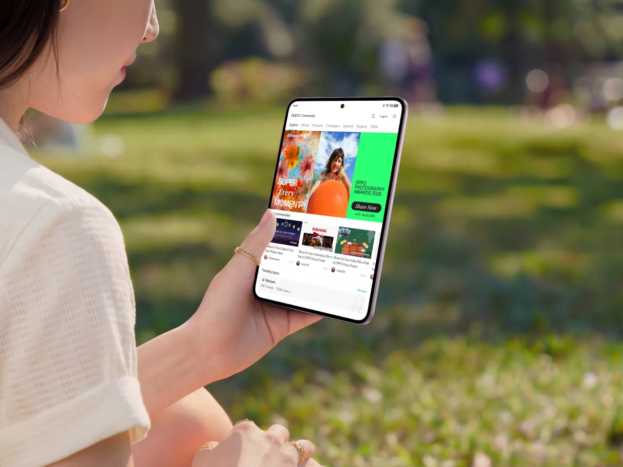 OPPO Pad Mini в режиме чтения с мягкими цветами