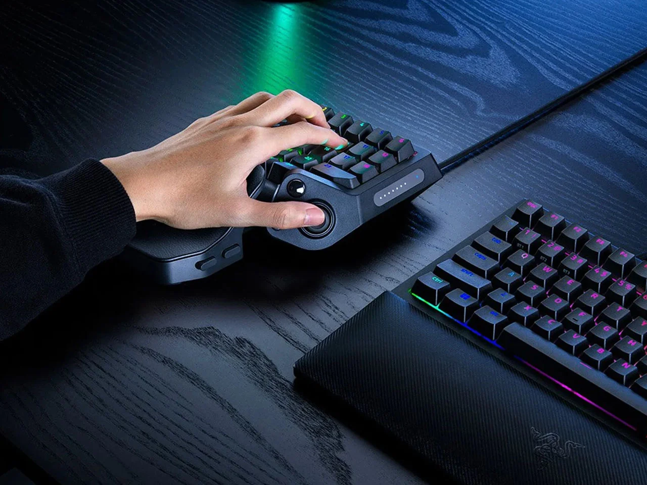 Razer Tartarus V2 Pro в сборе с подставкой под руку