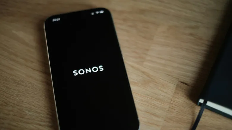 Новая панель вкладок в нижней части приложения Sonos