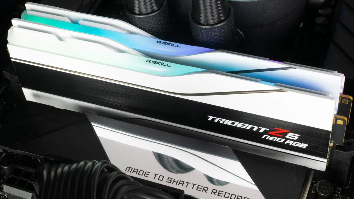 Модули оперативной памяти G.Skill Trident Z5 Neo RGB DDR5