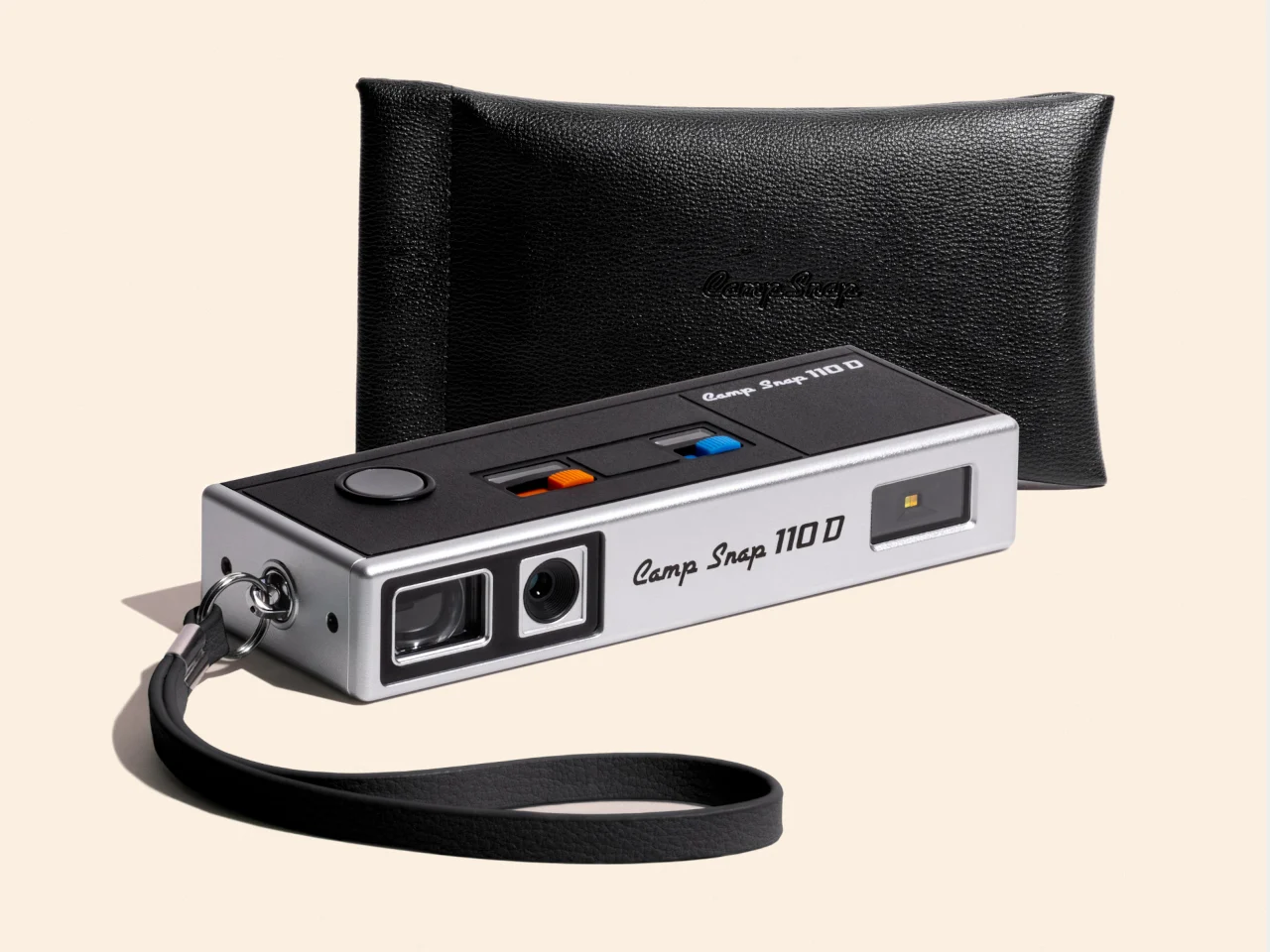 Порт USB-C и слот microSD камеры Camp Snap 110D