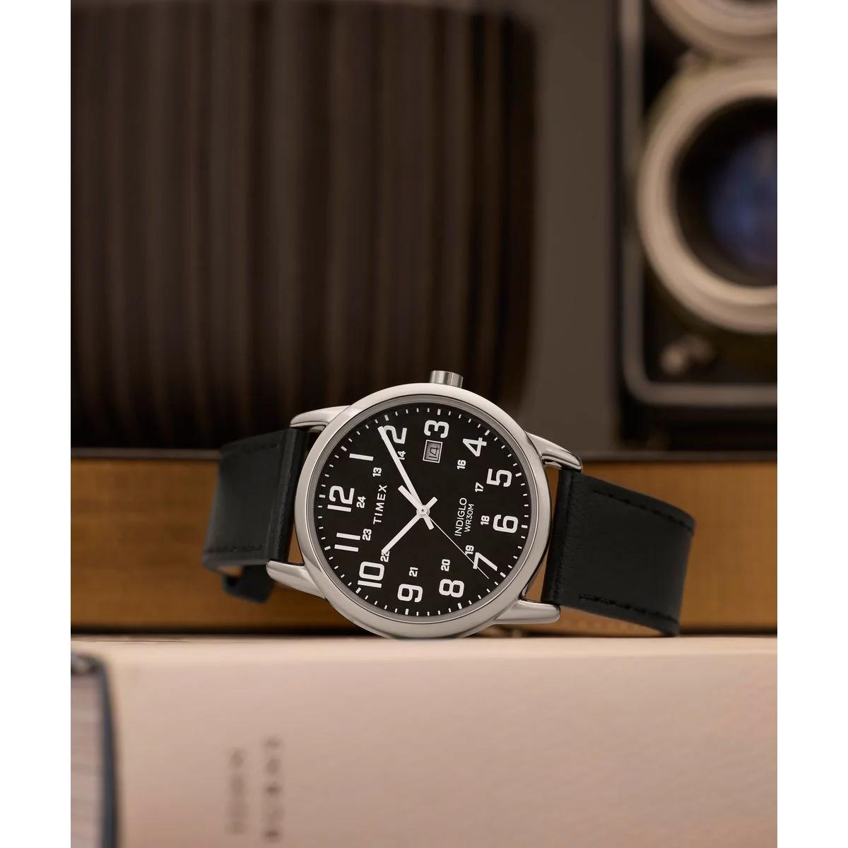 Timex TW2Y12800JQ с водозащитой 30 метров