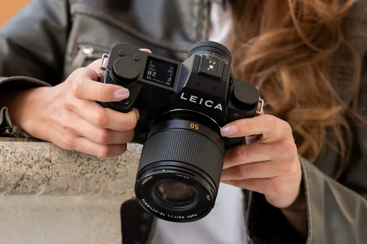 Полнокадровая беззеркальная камера Leica SL3-P