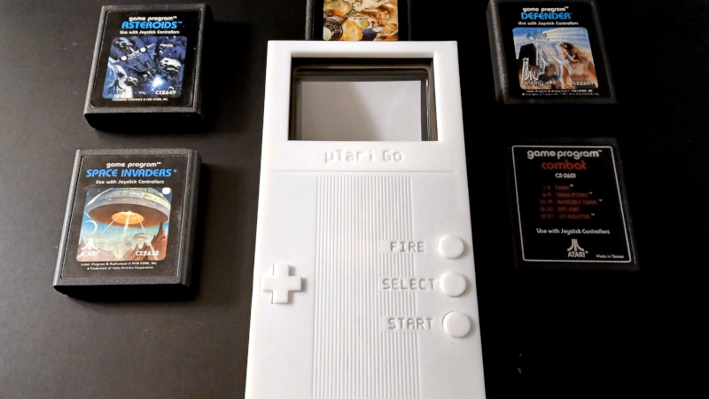Портативная игровая приставка µTari Go на базе Atari 2600 с ЭЛТ-экраном Sony