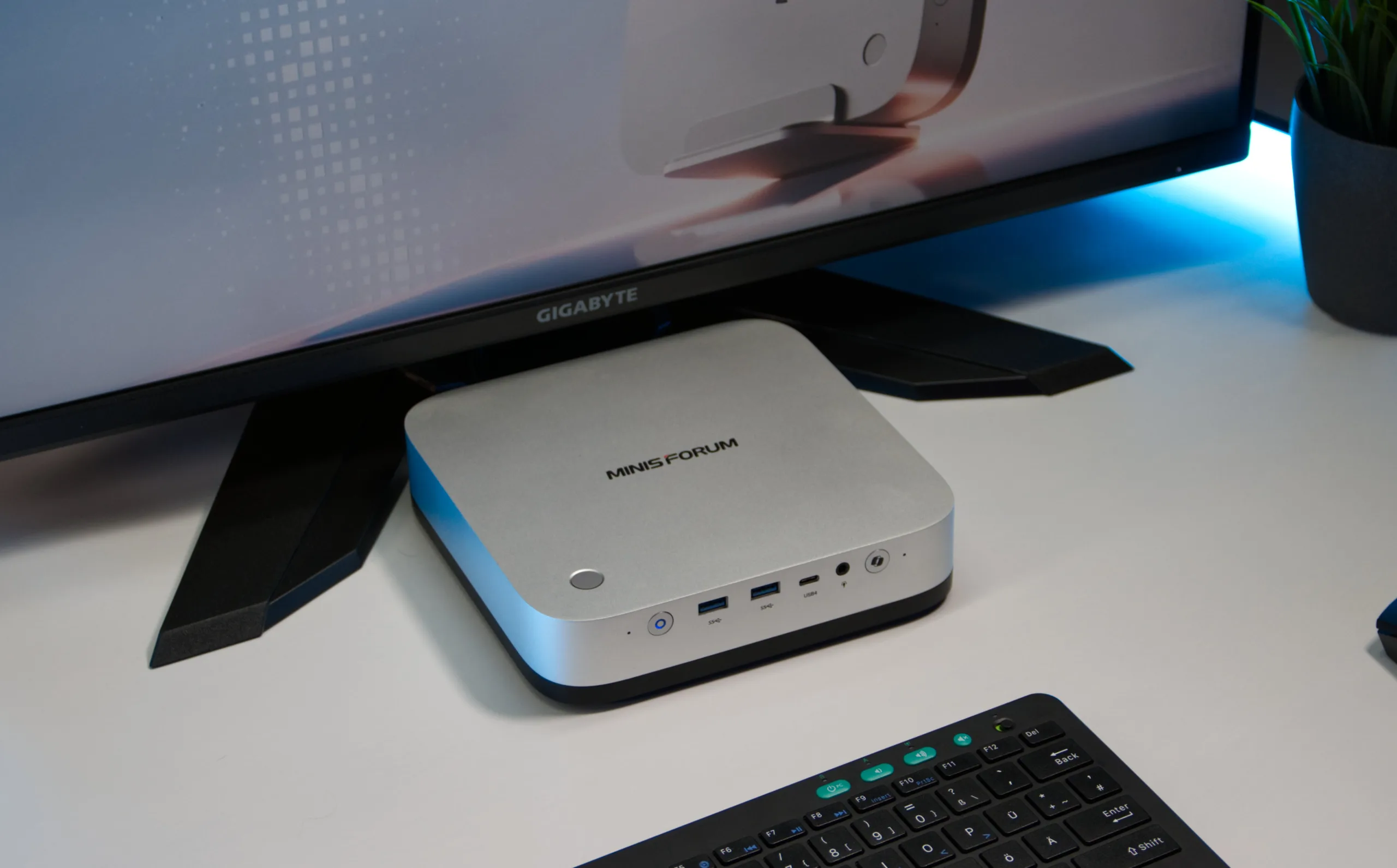 Мини-ПК Minisforum M2 Pro