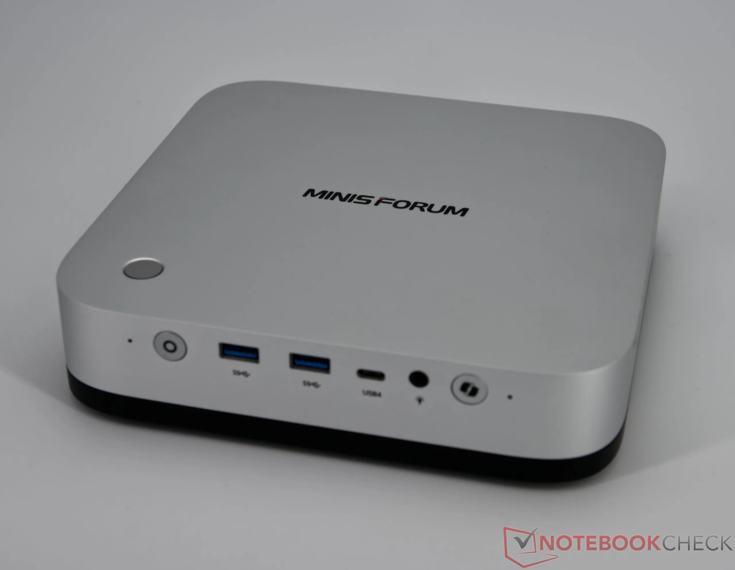 Minisforum M2 Pro