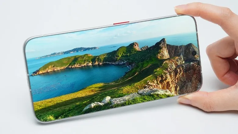 Дисплей Tecno с рамкой 0 мм