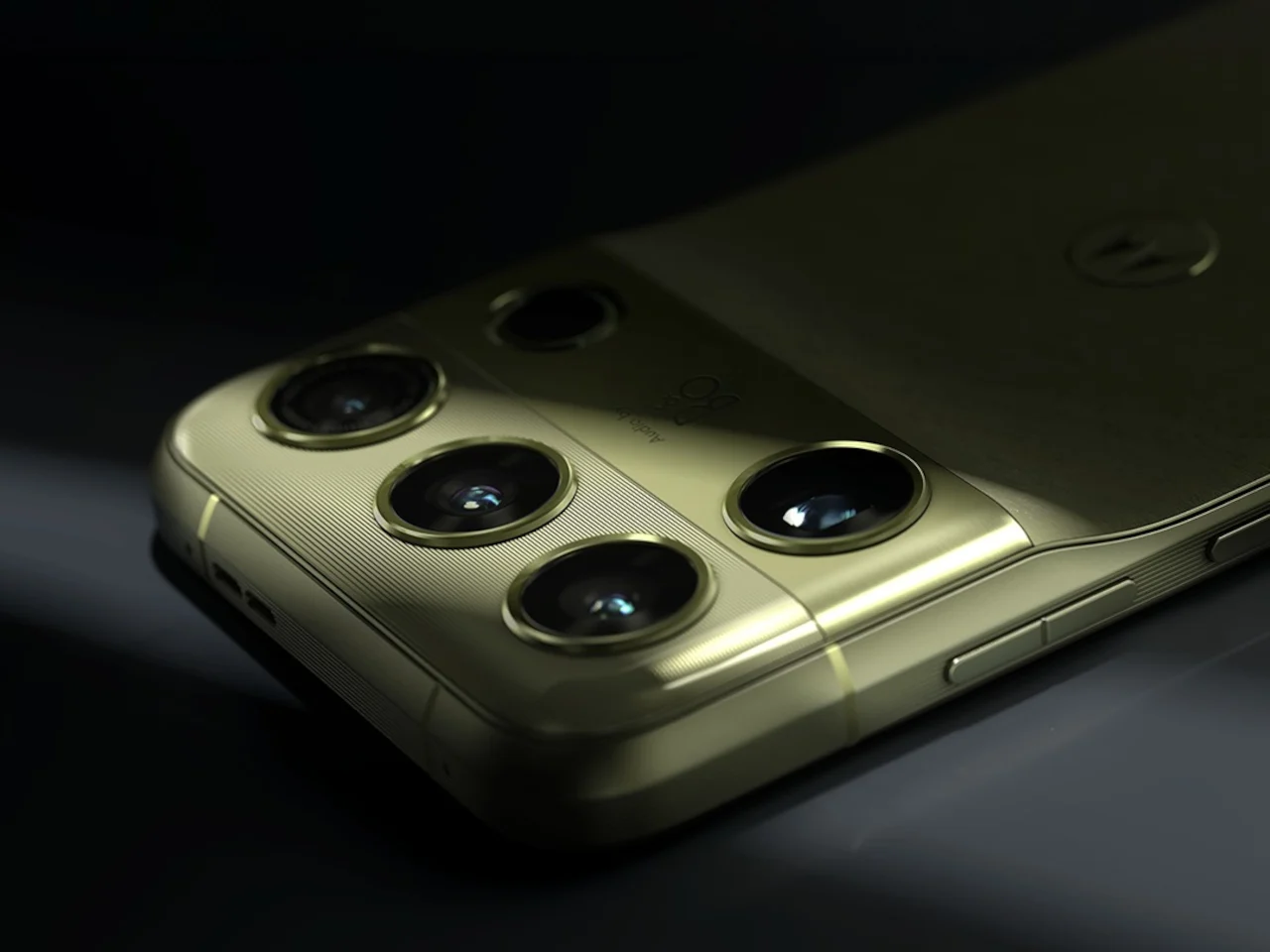 Смартфон motorola signature 27 вид сзади